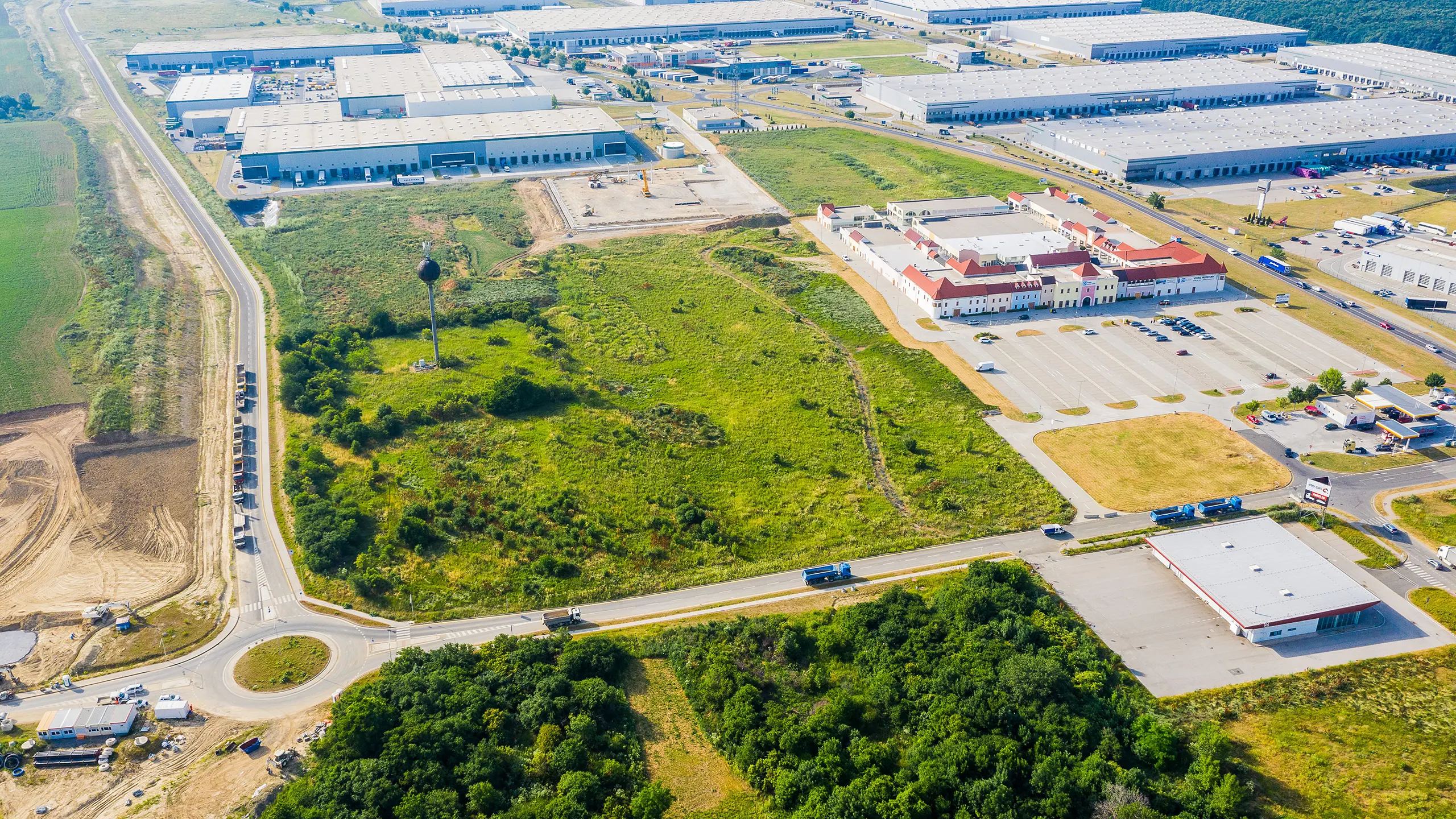 Commercial project D1 Park 2 - land intended for construction - obrázok 2