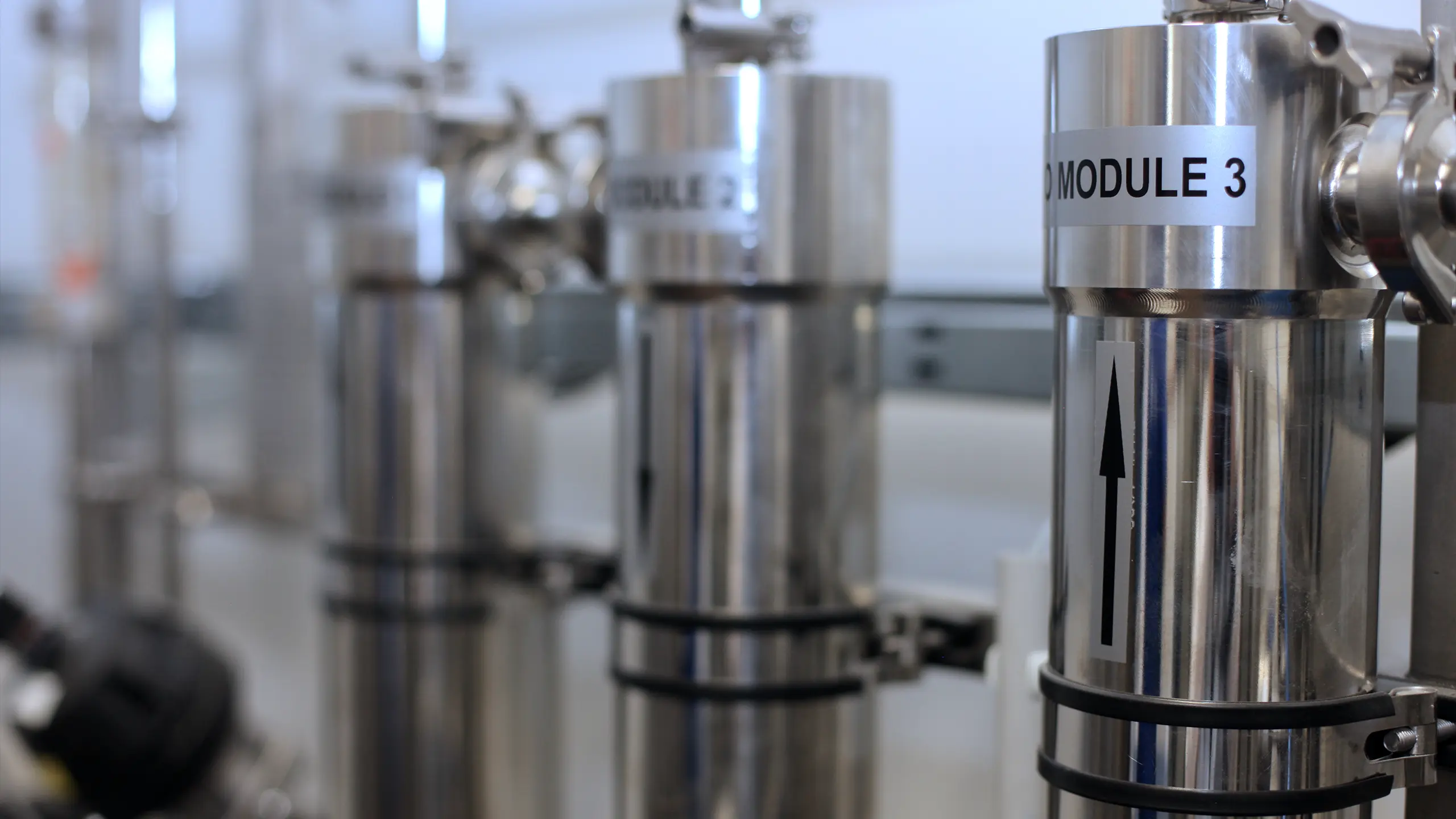 Private Equity Project Mikrochem – stainless steel production equipment - obrázok 6