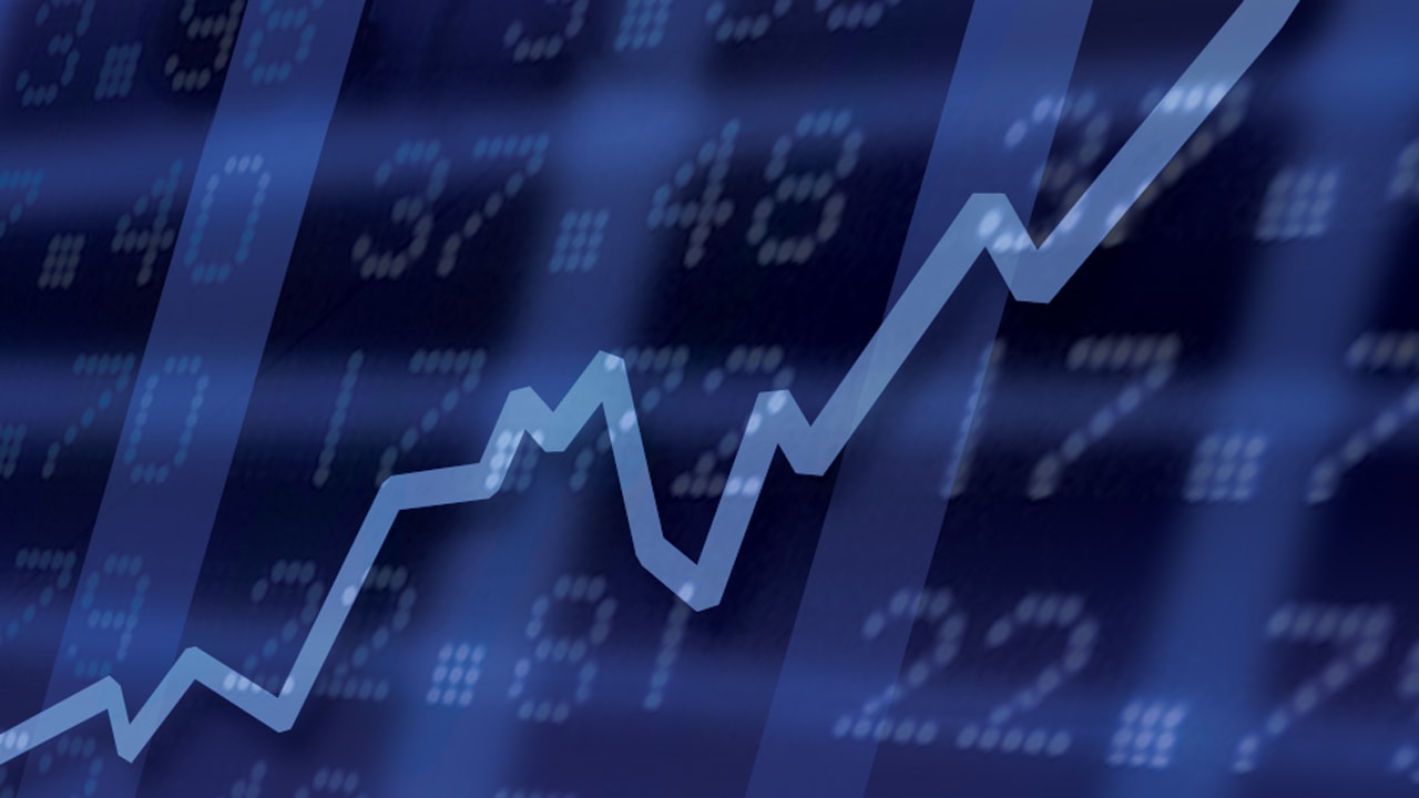 Are Stock Markets Rising While the Economy Collapses? Have They Become Detached from Reality?